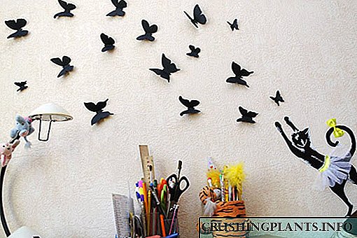 Ideas para decorar unha habitación con bolboretas de papel